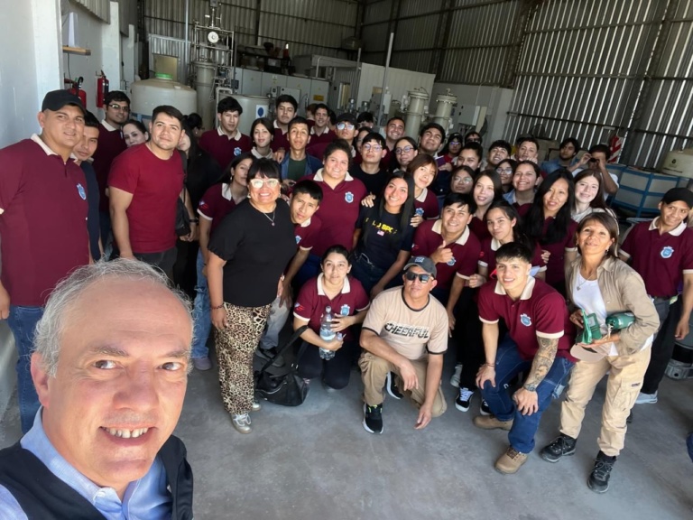 Salta Universtity visits Demo Plant ! 3 universiy salta